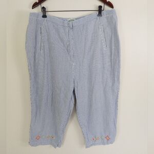Tabi Woman Vintage Blue Striped Seersucker Embroidered Capri Crop Pants Size 20